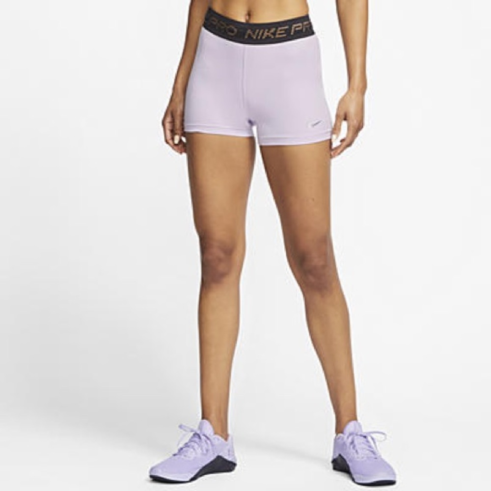 Nike Pro 3” shorts